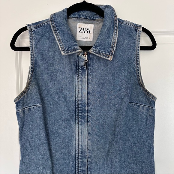 Zara (L) Blue Denim Jean Zip Up Mini Dress- Sleeveless, Collared, Cargo Pocket - Picture 4 of 10